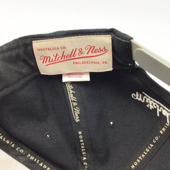 Mitchell & Ness NBA Chicago Bulls Cap Black Gray Adjustable Snapback Hat - Picture 9 of 10